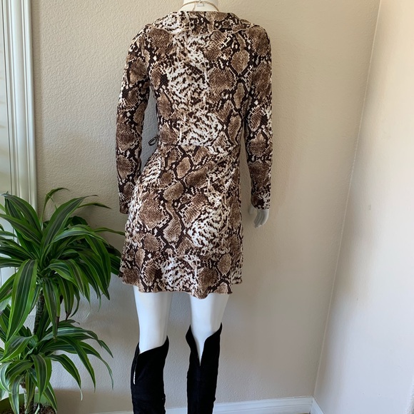 Dangerous - SnakeSkin Mini Dress - Picture 6 of 8